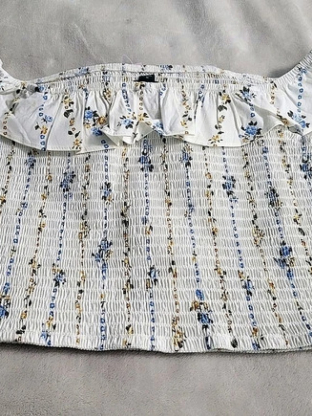 Wild Fable White Floral Smocked Off The Shoulder Ruffle Crop Top Medium NEW